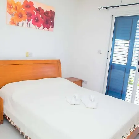 Iris Village * Paphos
