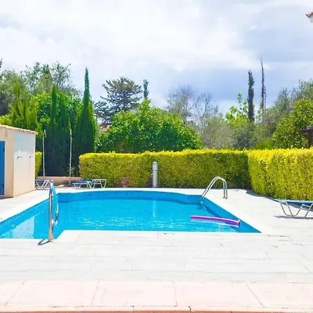 Iris Village * Paphos